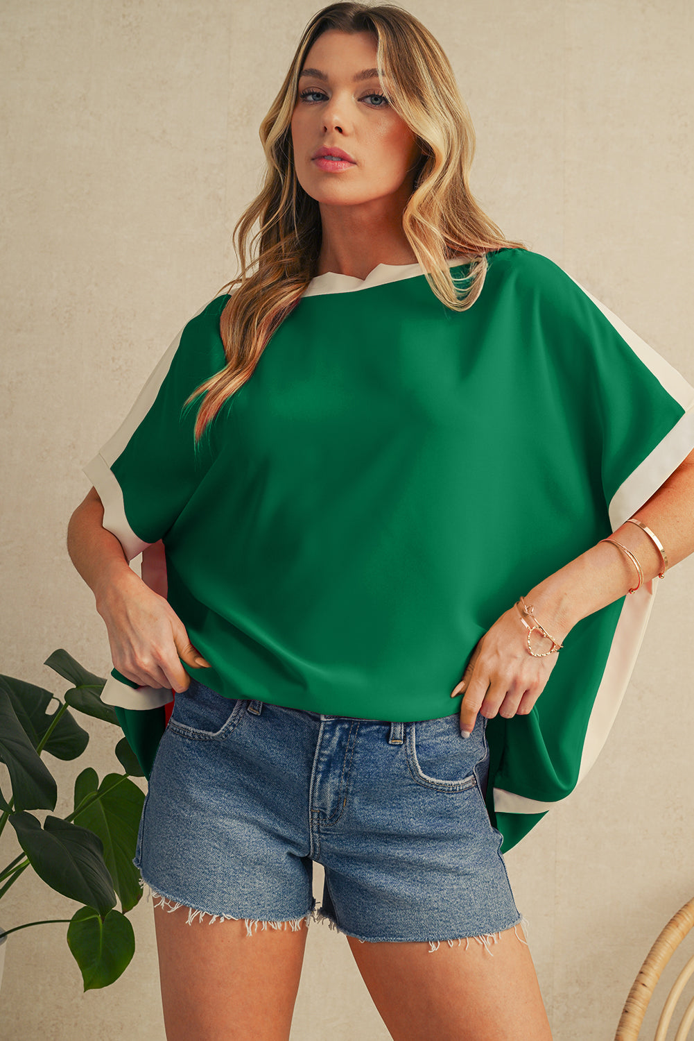 Green Colorblock Batwing Sleeve Boat Neck Blouse