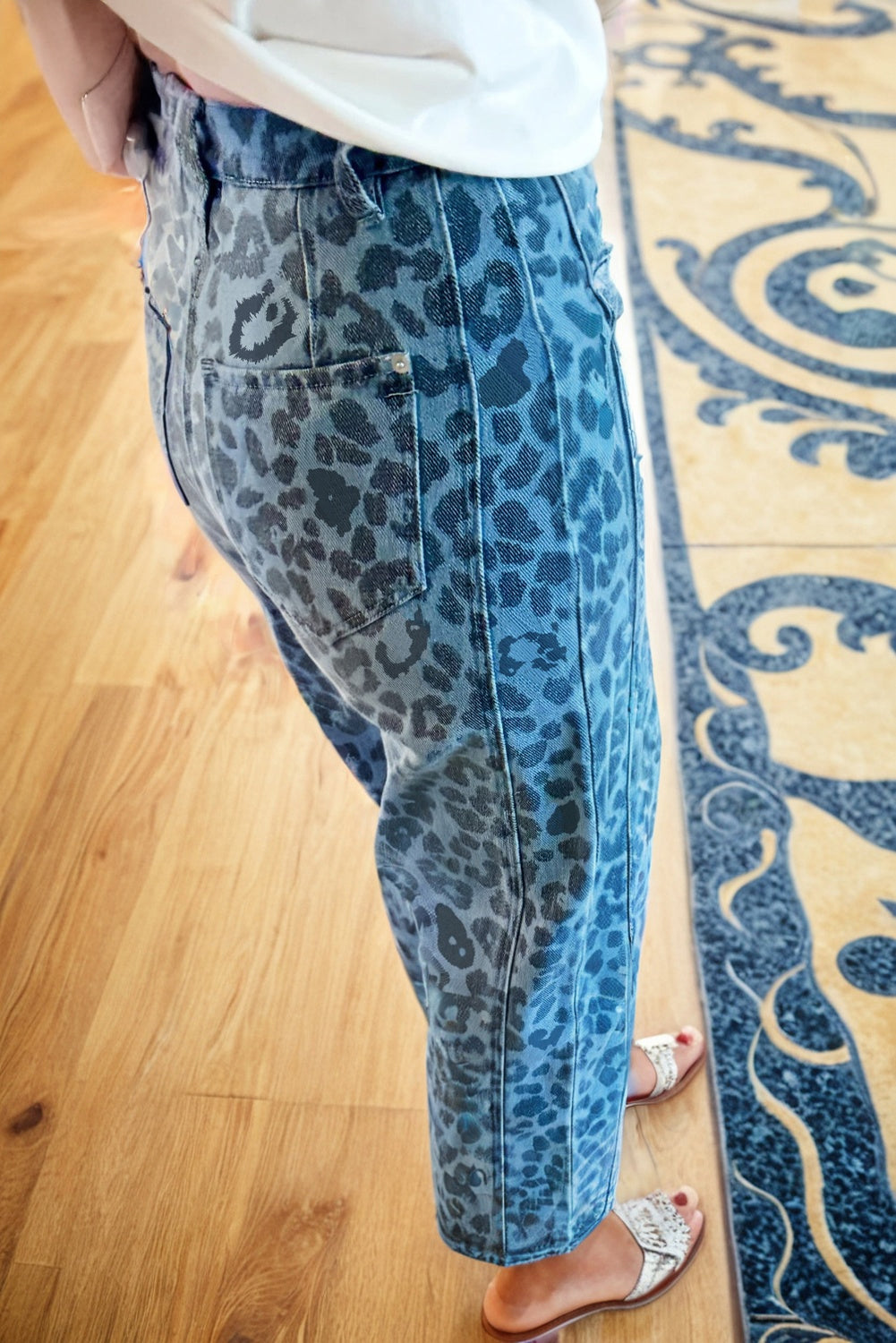 Sky Blue Leopard Print Straight Loose Jeans