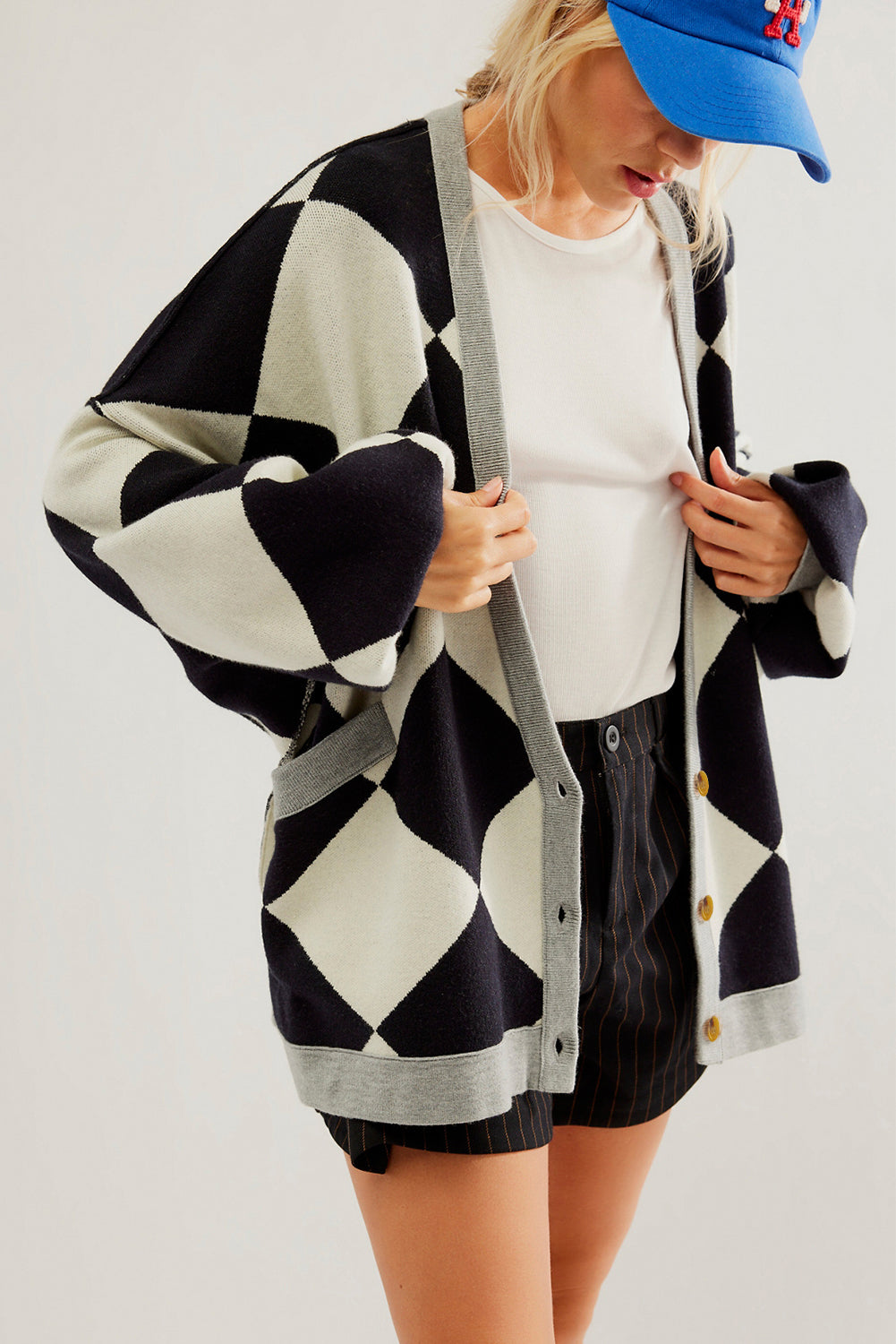 Pink Stripe Colorblock Drop Shoulder Buttoned Loose Cardigan